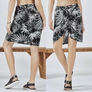 Fabletics Skirt Clarissa Palm Print Tulip Faux Wrap Skirt Size XS